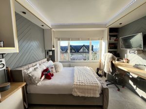 Photo 13- click for photo gallery